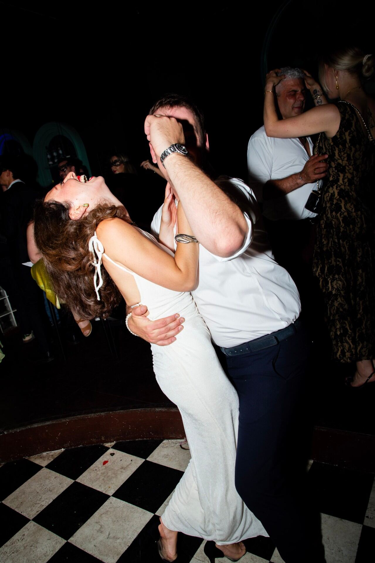 Couple dancing a dip